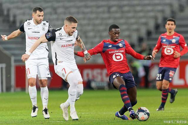 乔治30分76人险胜骑士止7连败 灰熊力克鹈鹕